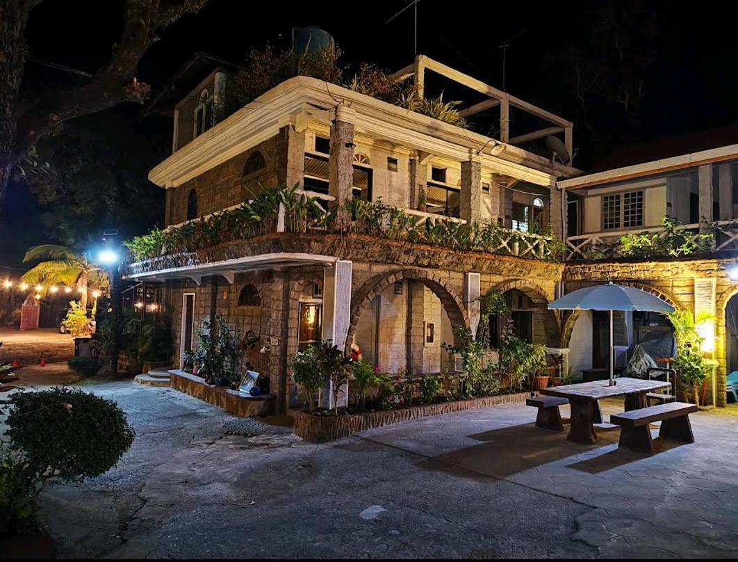 Sunbloom Beachfront Hotel And Restaurant Zambales Sinabacan Экстерьер фото